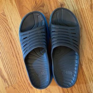 HOKA ONE ONE Men's Ora Recovery Slide